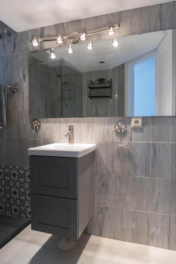 Apartament Titan, Edificio Hipercor, Con Parking Huelva Zewnętrze zdjęcie